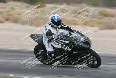 media/Nov-15-2025-Race Pace (Sat) [[8de605a2d8]]/Verified Riders/Turn 8 Inside (935am)/